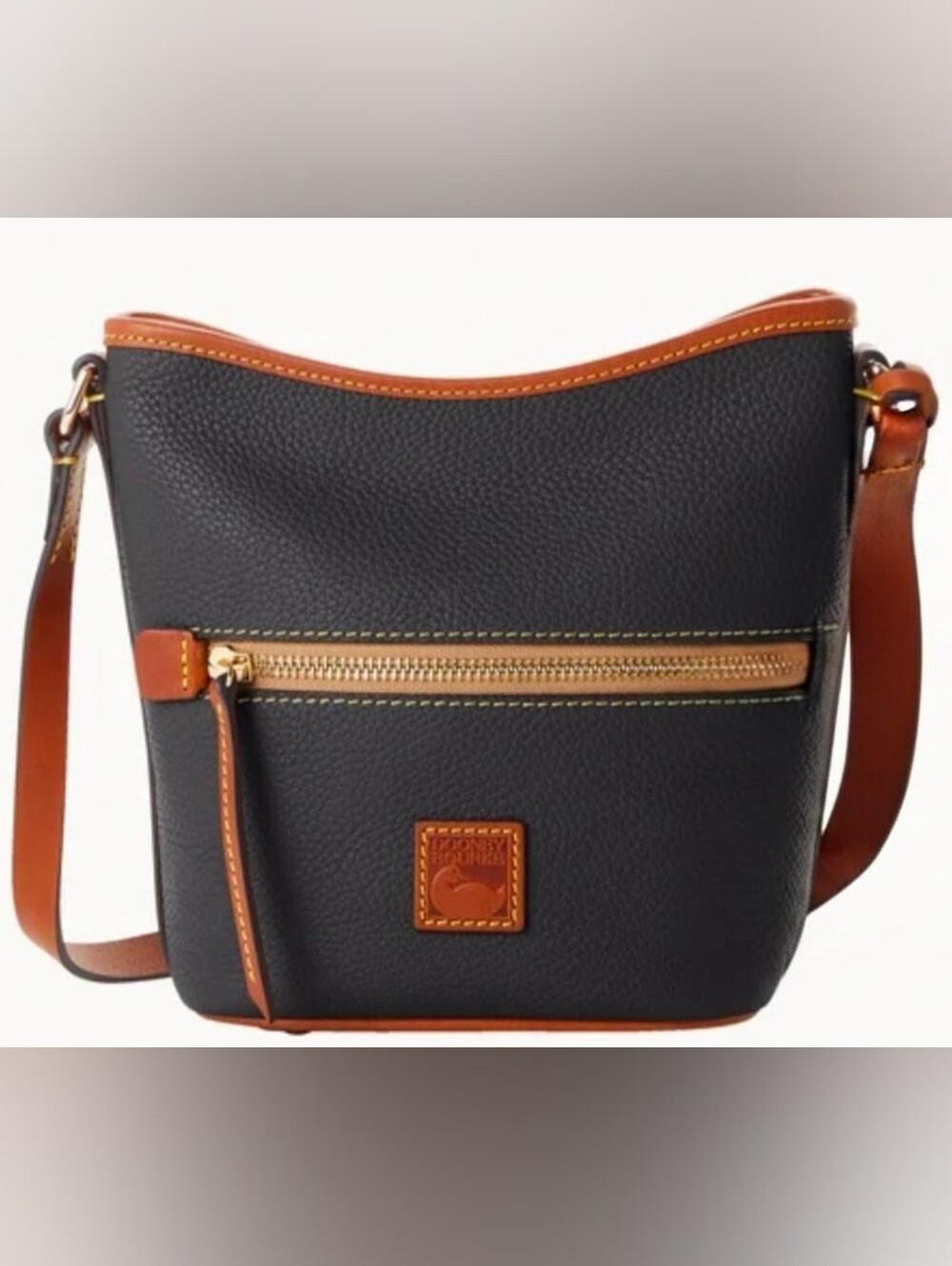 Dooney & Bourke Pebble Grain Medium Zip Sac